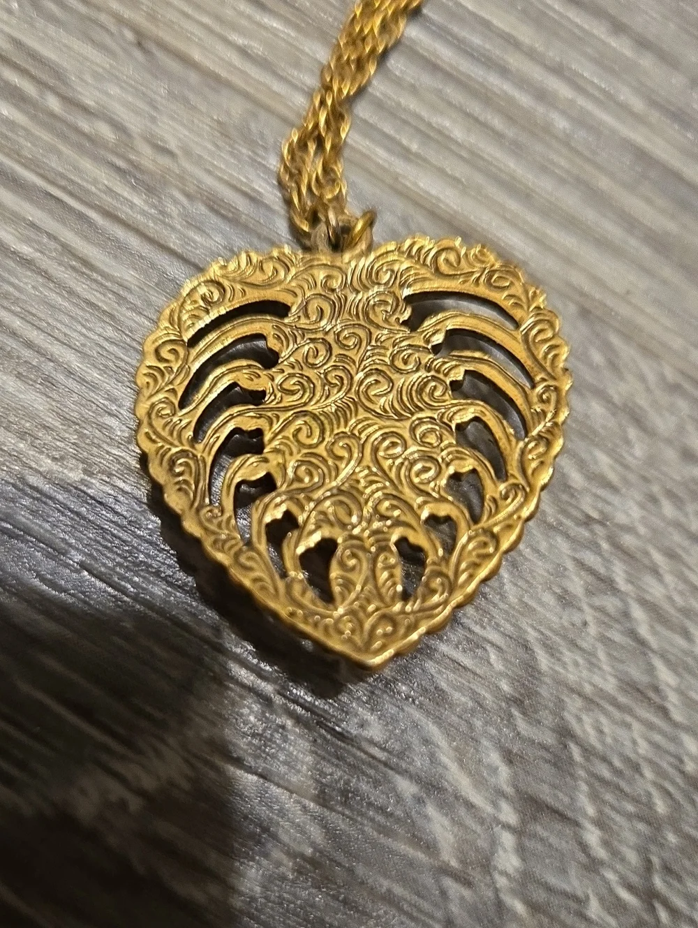 Vintage 1928 Filigree Heart Victorian Revival Style Stone Pendant